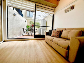 Prime Laureles Location with Air Conditioning